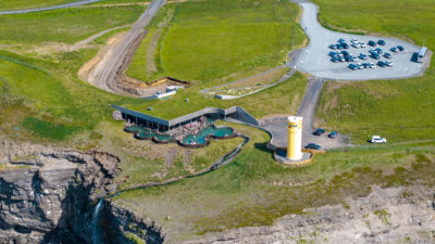 Sea bath in Húsavík